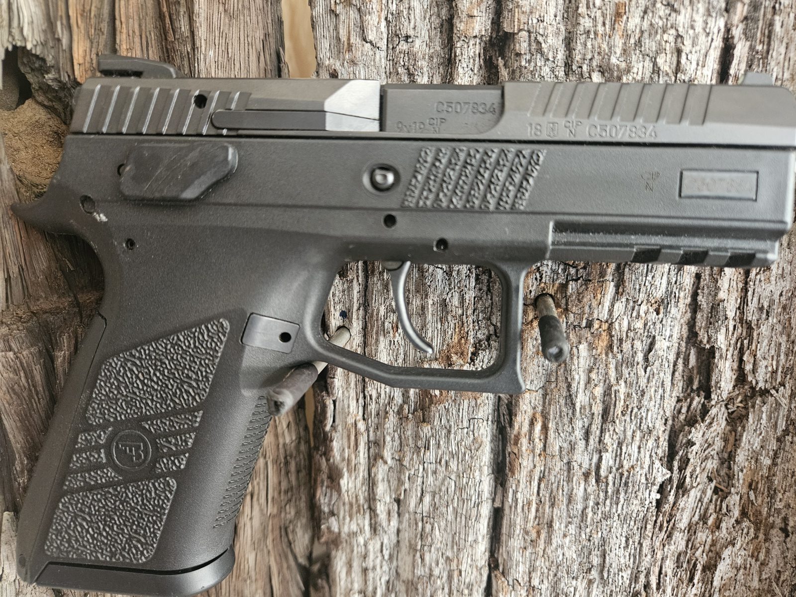 Photo 2 of CZ P-07