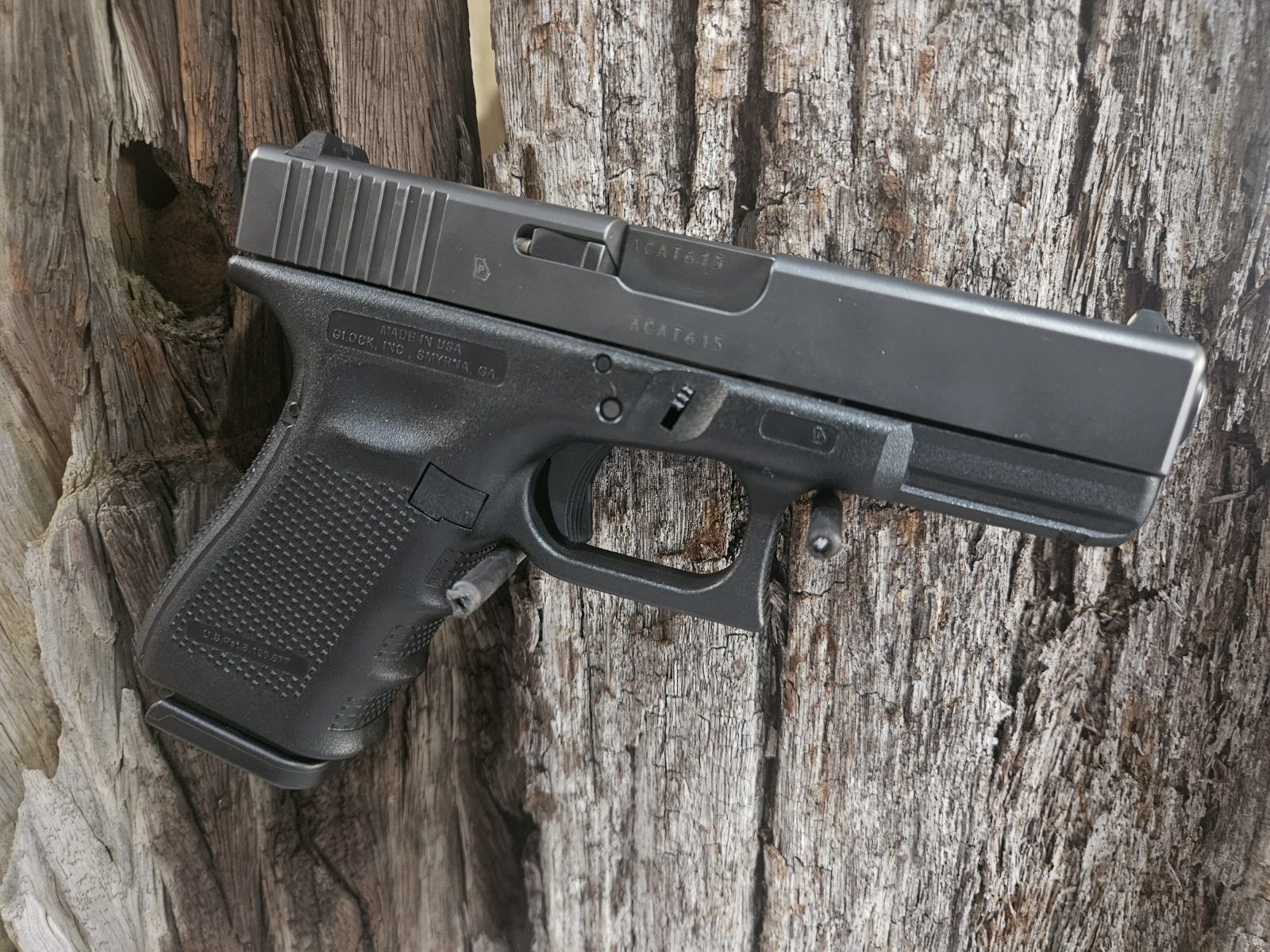 Photo 2 of Glock 19 Gen 4