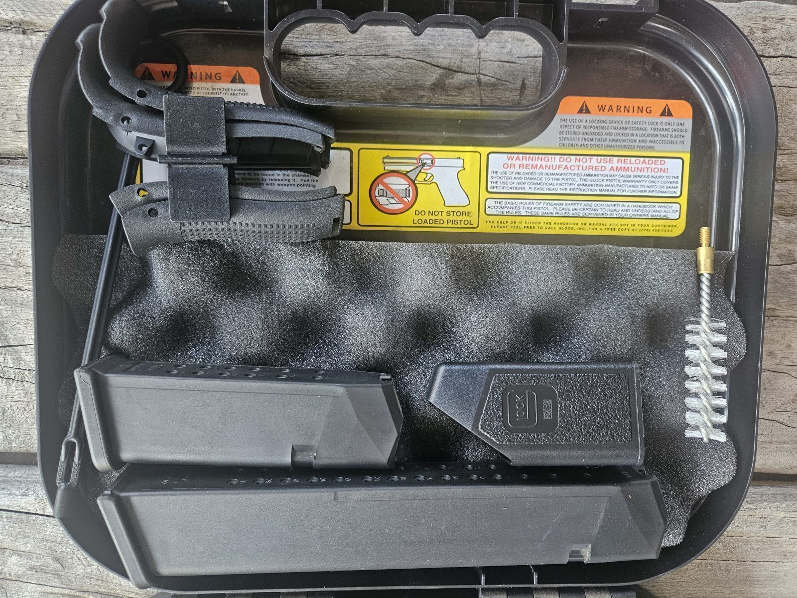Photo 3 of Glock 19 Gen 4